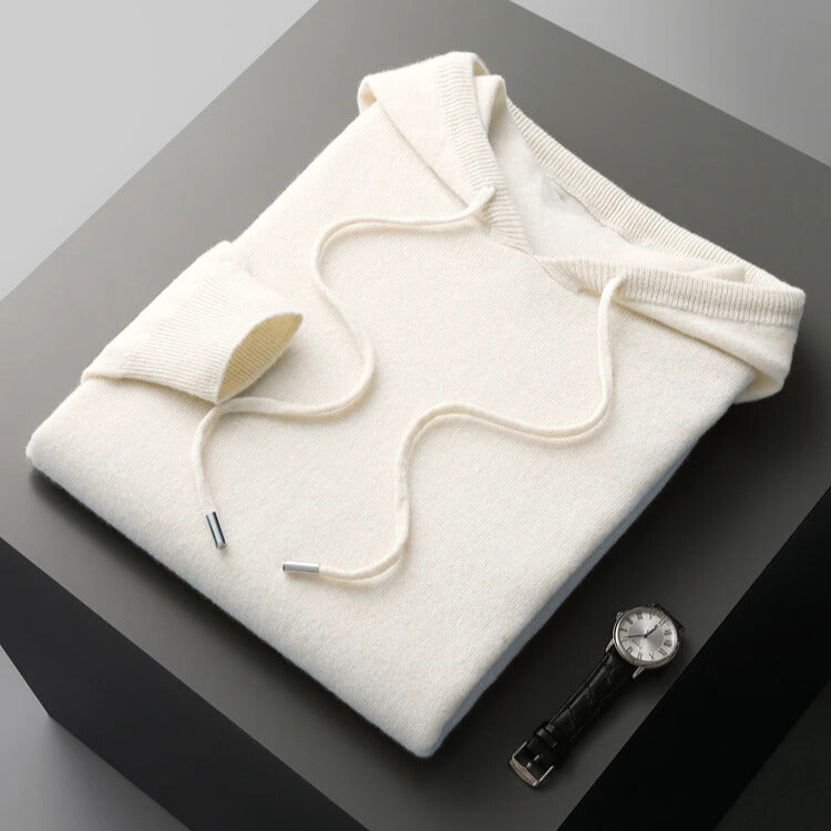 DUMONT LYON | MEESTELE PEHME JA ELEGANTNE KAPUUTSWEATER