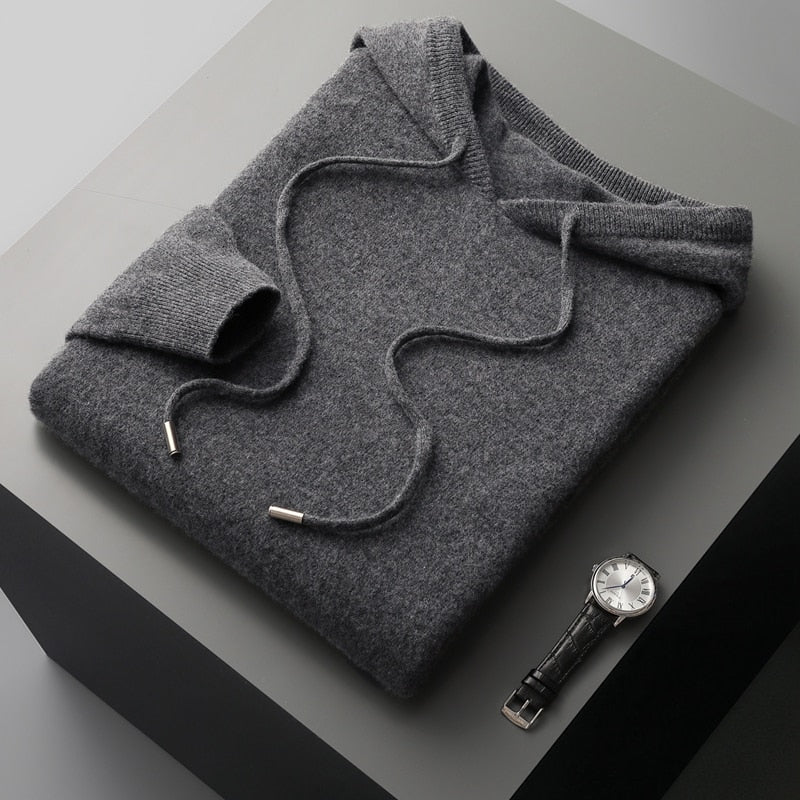 DUMONT LYON | MEESTELE PEHME JA ELEGANTNE KAPUUTSWEATER